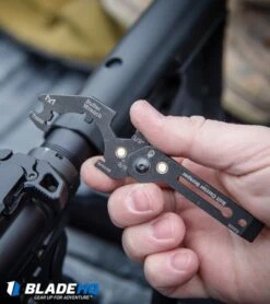 Gerber Short Stack AR-15 Multi-Tool (15-in-1) 31-002997 -Gerber Gerber Short Stack AR 15 Multi Tool 15 in 1 31 002997 BHQ31632 kp in hand web